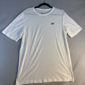 new balance tee Size LARGE men's White Tee
